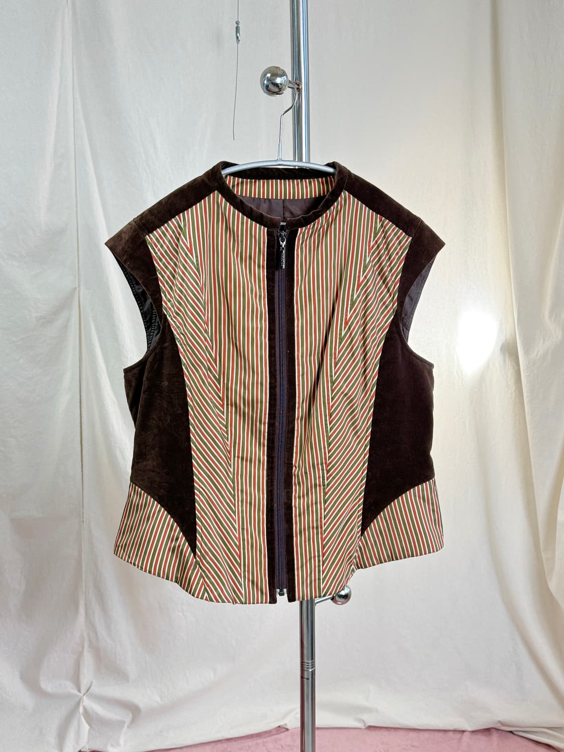 히로코비스 스트라이프 퀼팅 베스트 자켓 상품이미지1