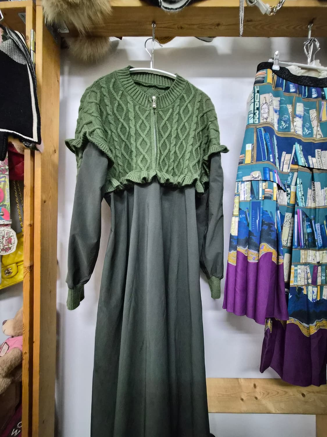 케이블 니트프릴 원피스 상품이미지2