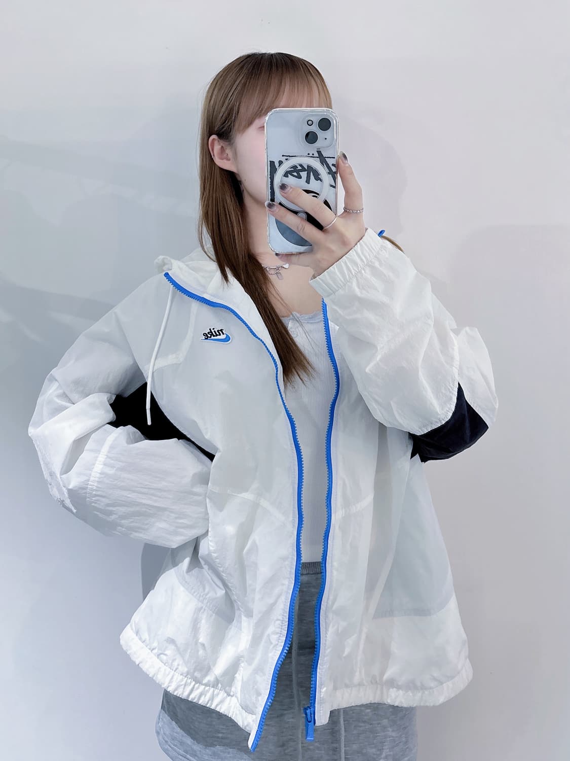 나이키 화이트 스우시 바람막이 상품이미지2