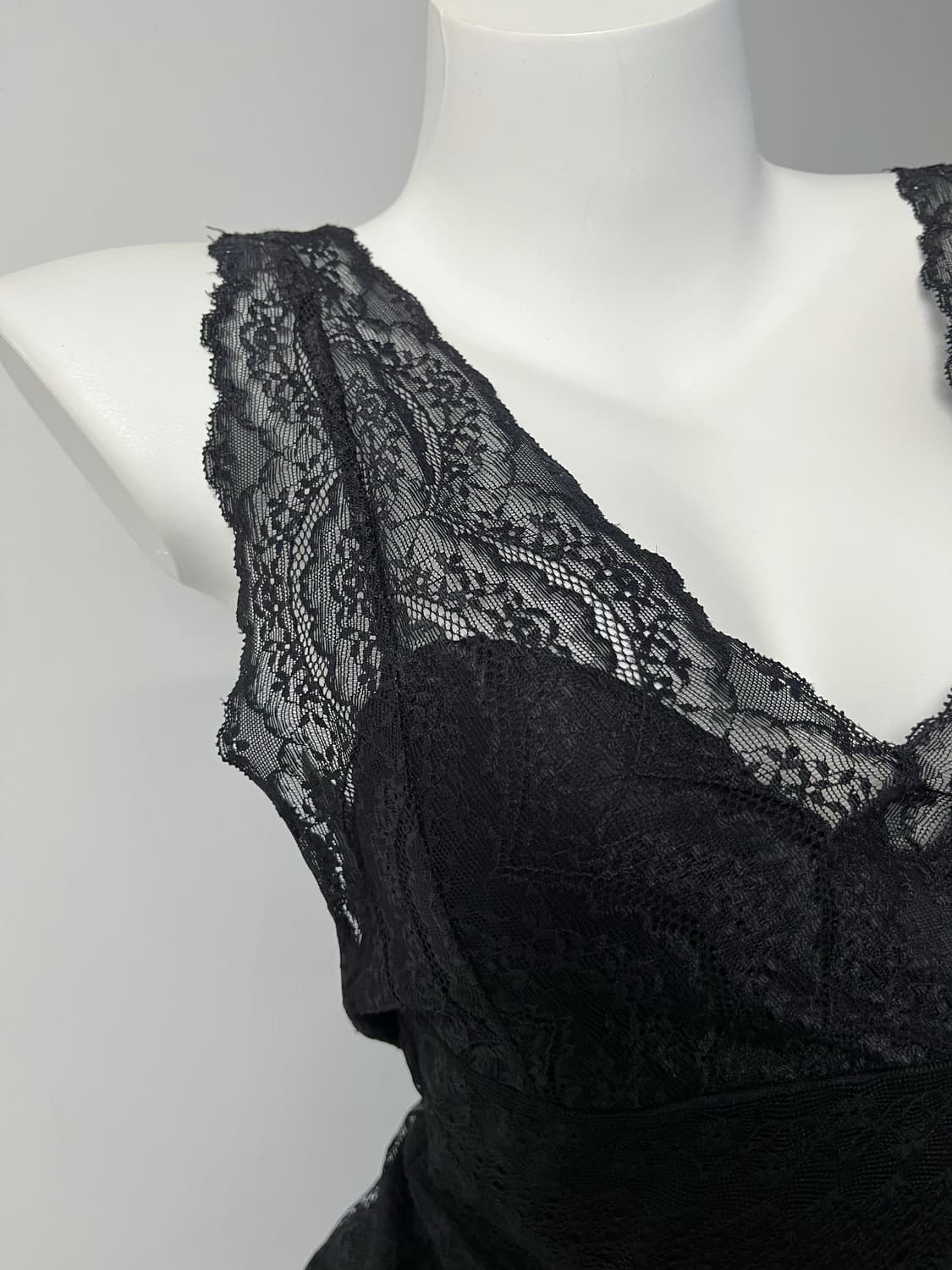 Heather 레이스 블랙 나시 상품이미지2