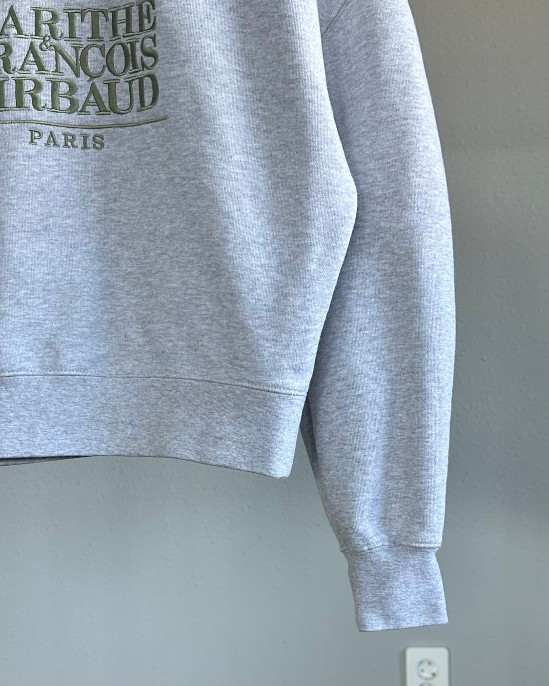 [S]마리떼 프랑소와 저버 여성 크롭 맨투맨 상품이미지4