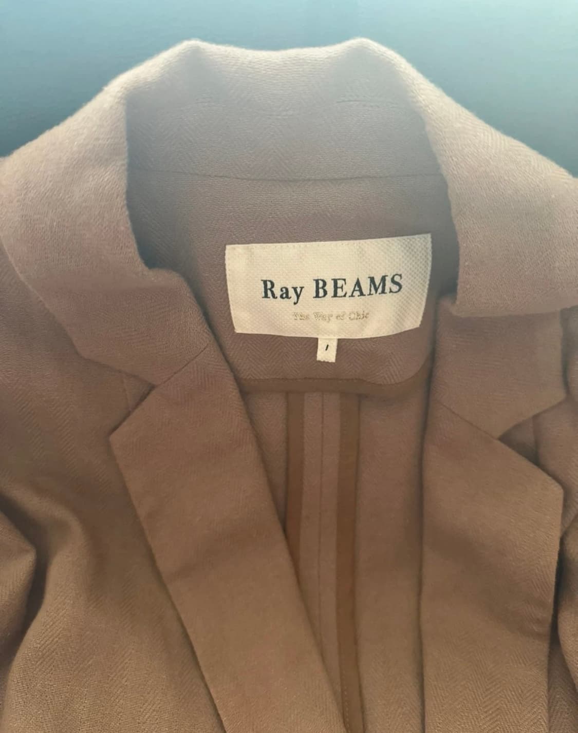 빔즈 Beams 의 라이트 브라운 색상 더블 블레이저 새 제품 상품이미지2