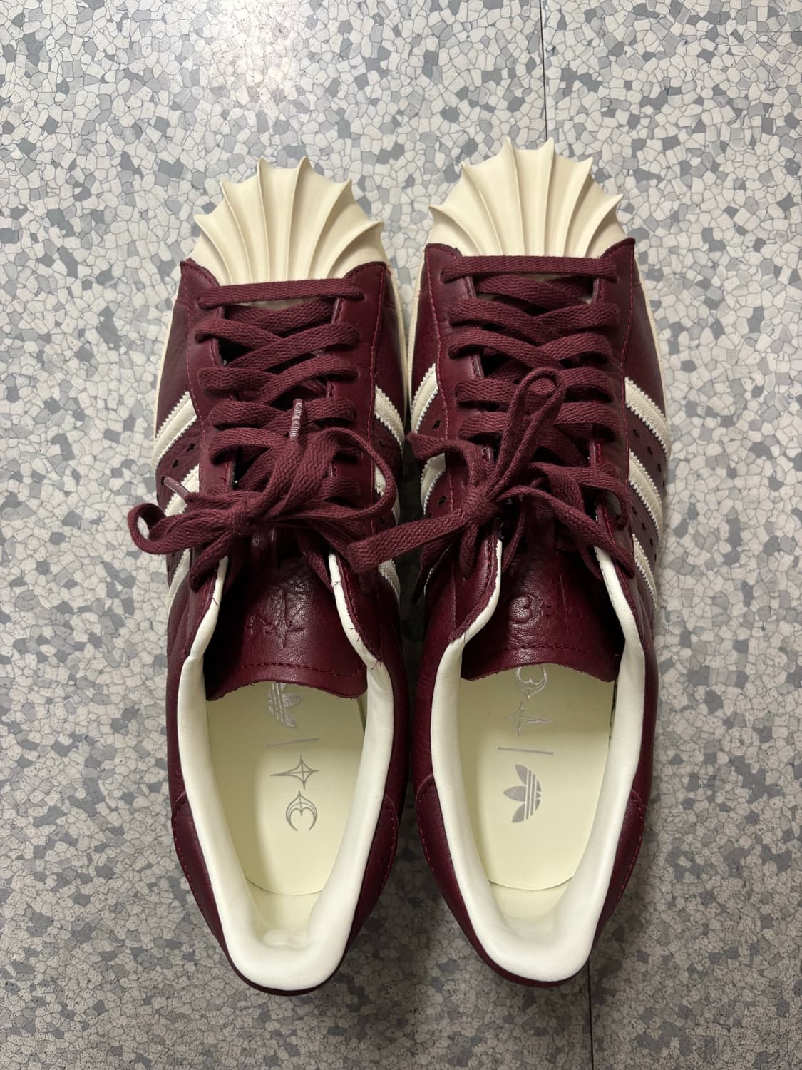 아디다스 떠그 클럽 슈퍼스타 빈티지 버건디 크림 화이트 상품이미지5