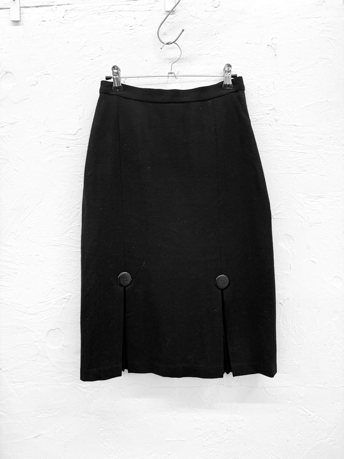 preference 버튼 플리츠 울 스커트 상품이미지1