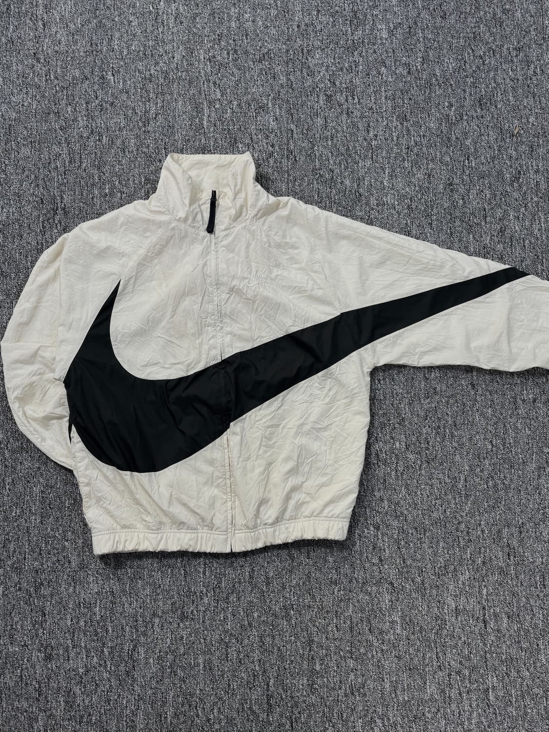 나이키 빅스우시 바람막이 자켓 상품이미지4