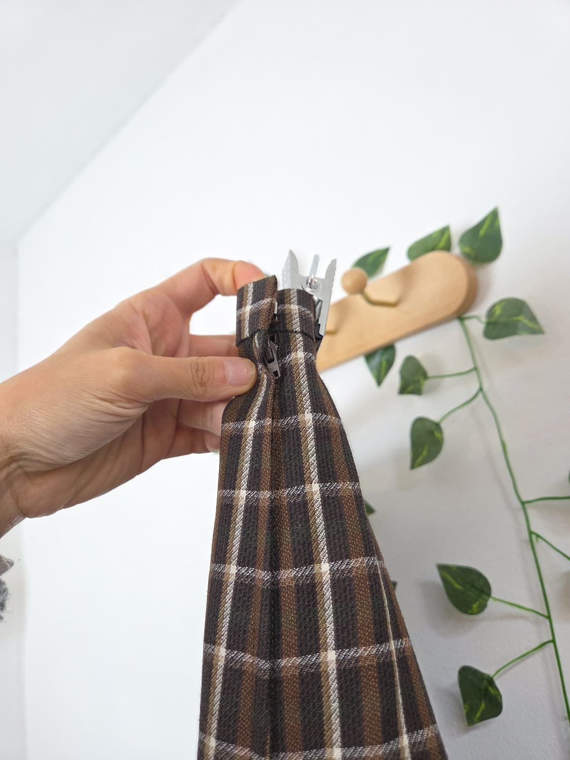 브라운 체크 울스커트 상품이미지4