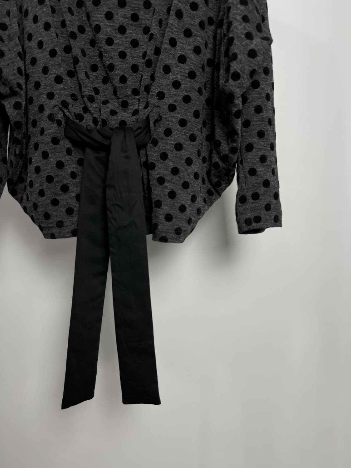 MERCIBEAUCOUP 도트 롱 슬리브  상품이미지3