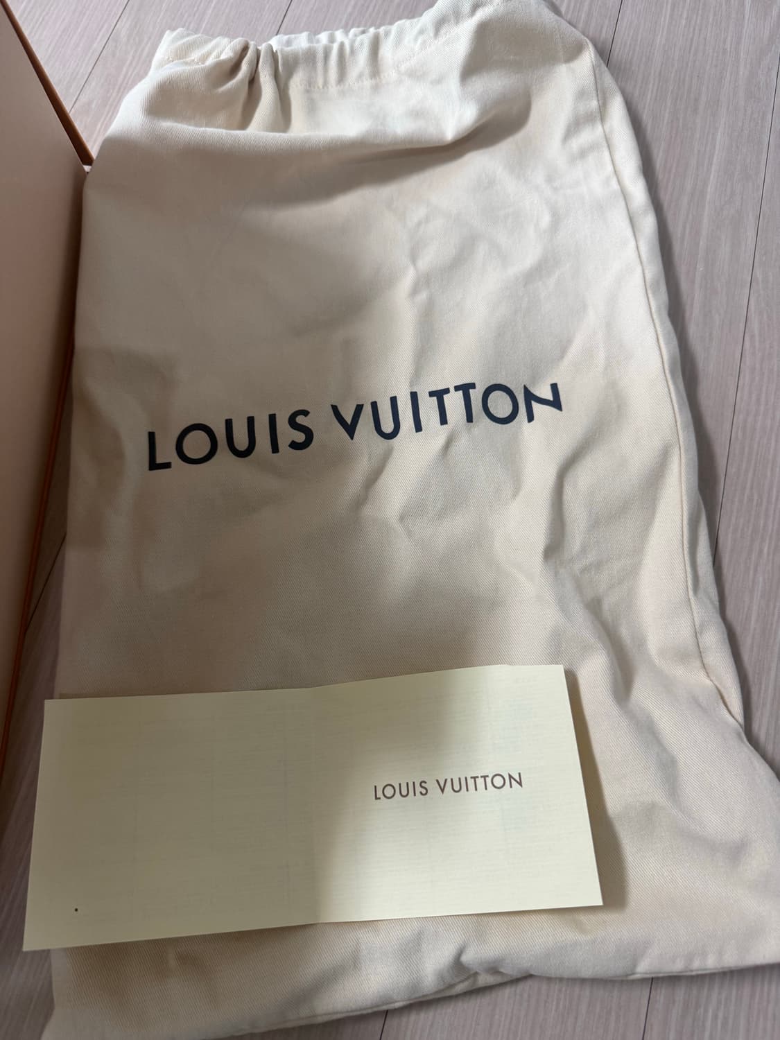 루이비통 트로카데로 모노그램 스니커즈 255 상품이미지5