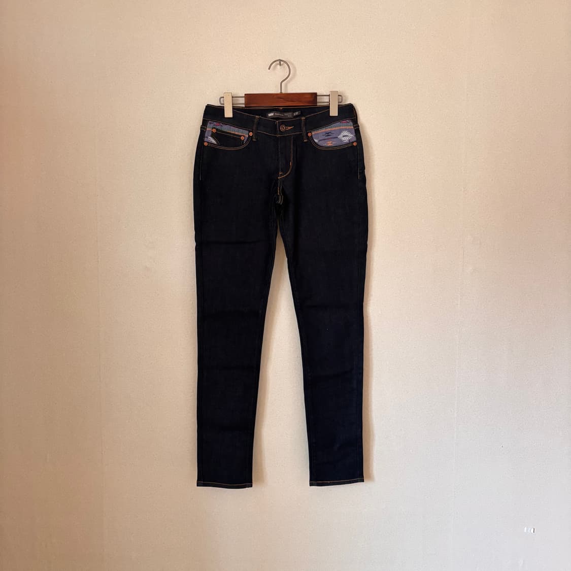 리바이스 27 스키니진 보헤미안 히피 패턴 슬림 진청 스판 데님 상품이미지1