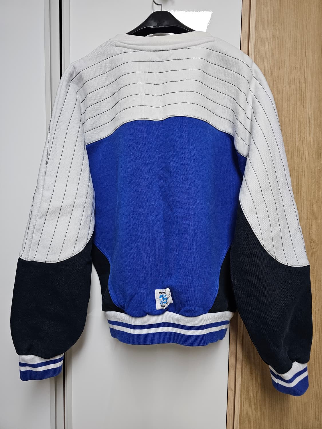 아디다스 맨투맨 빈티지 럭비 스타일 상품이미지4