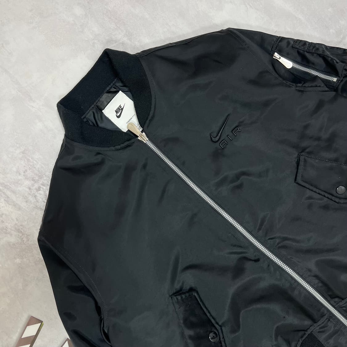 나이키 NSW 에어 봄버 재킷 상품이미지3