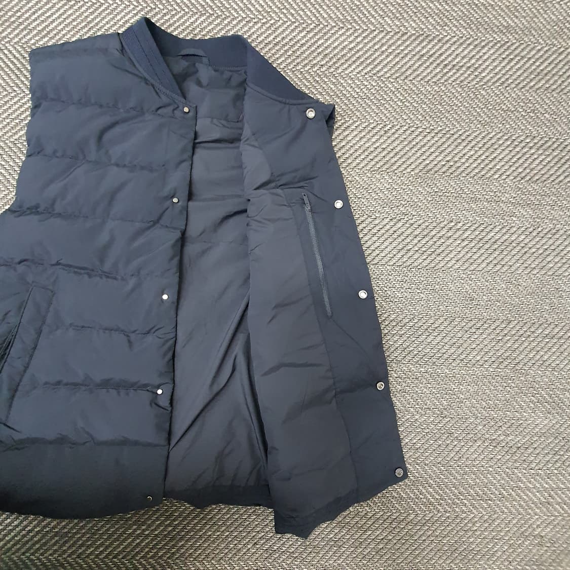 라코스테 구스다운 패딩 베스트 남자105 상품이미지6