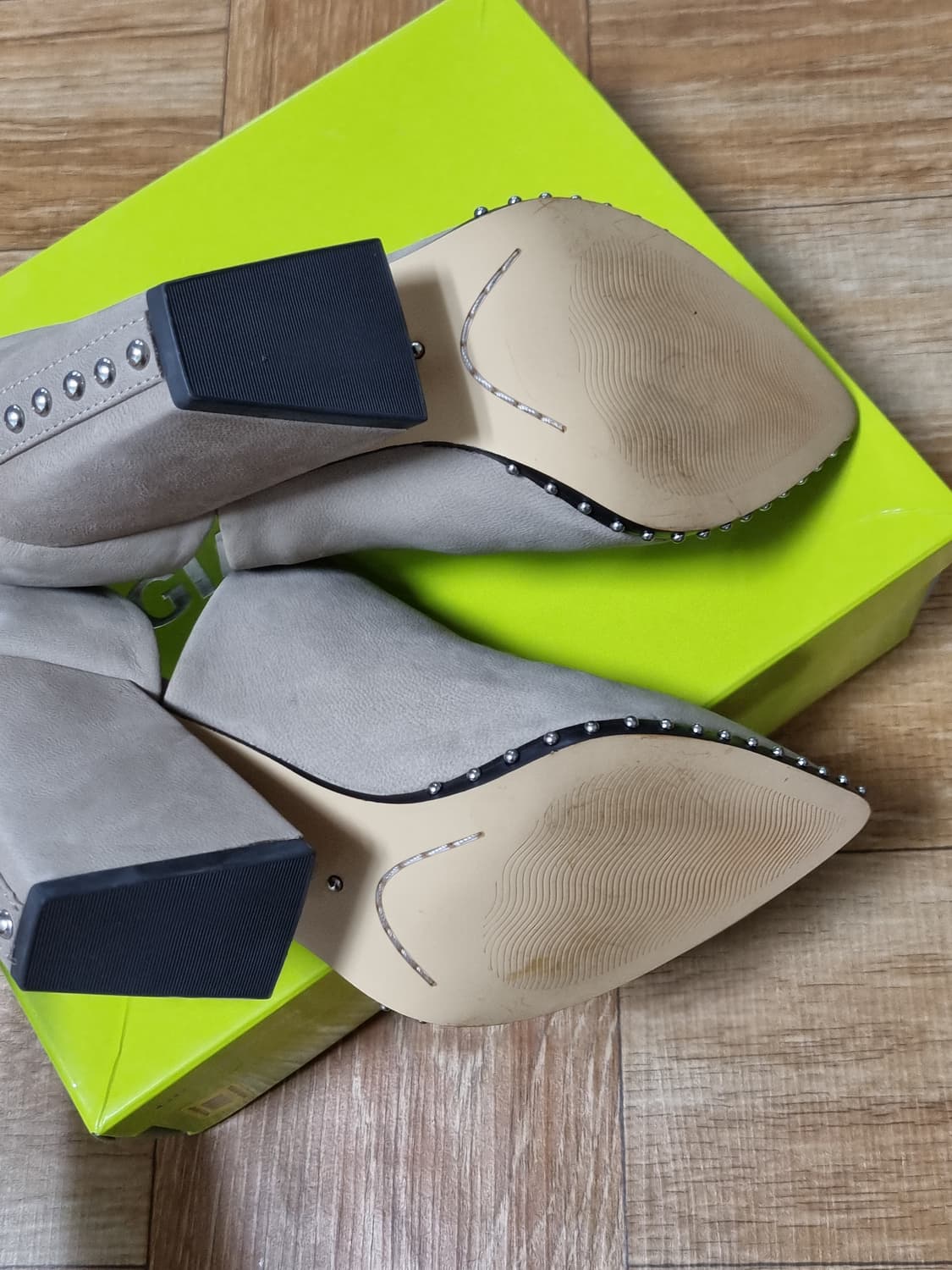 Gianni Bini Suede Western Heel 상품이미지6