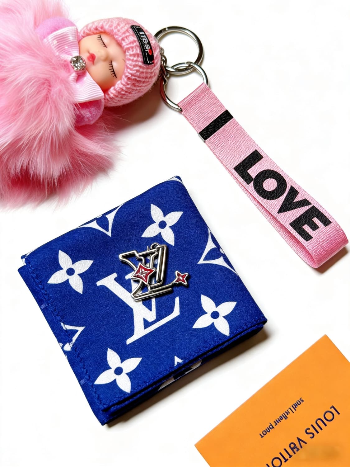 루이비통 네오 LV 클럽 백 참 열쇠고리 가방걸이 상품이미지5