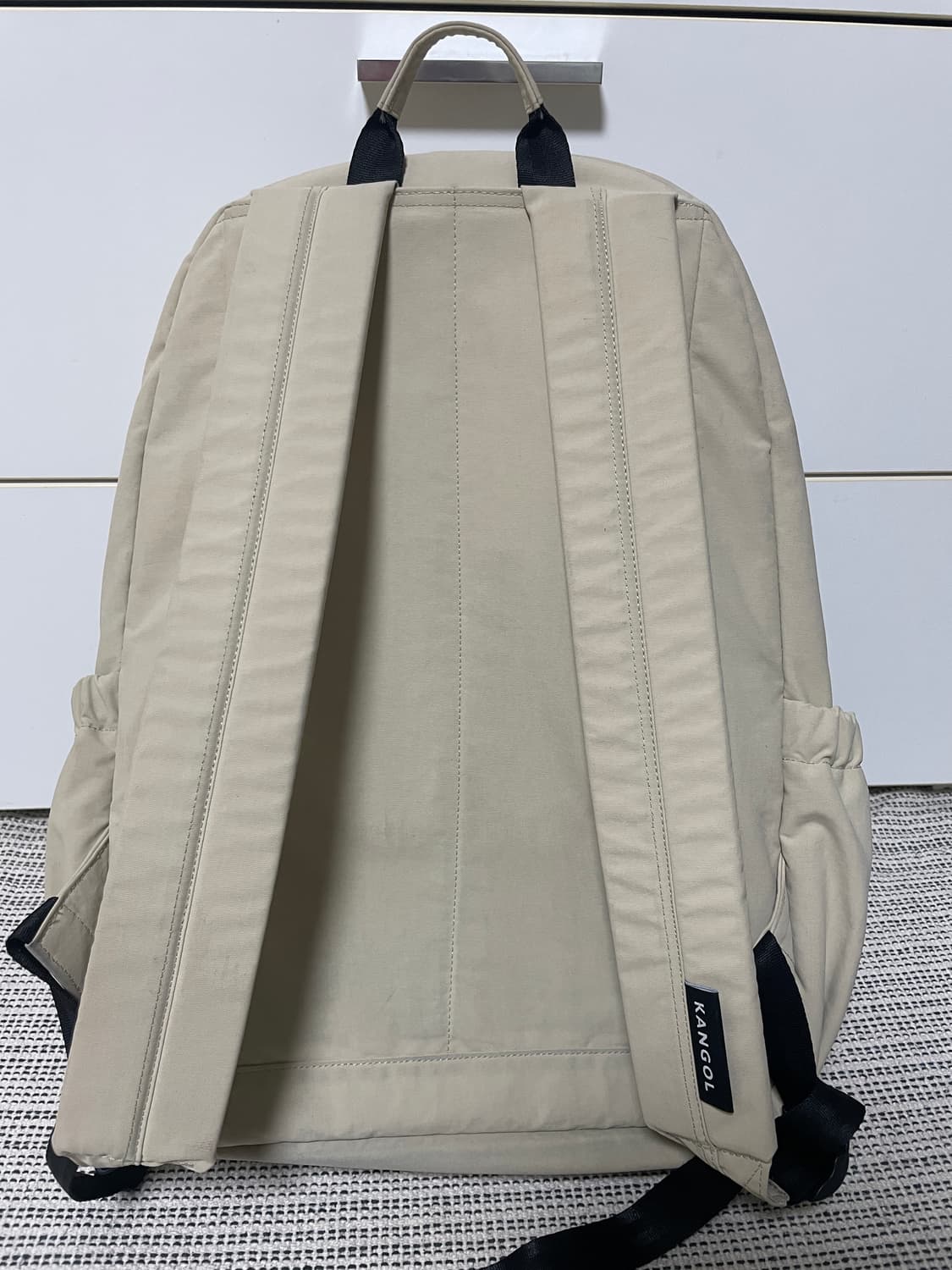 캉골 에센셜2 포켓 베이지 백팩 상품이미지4