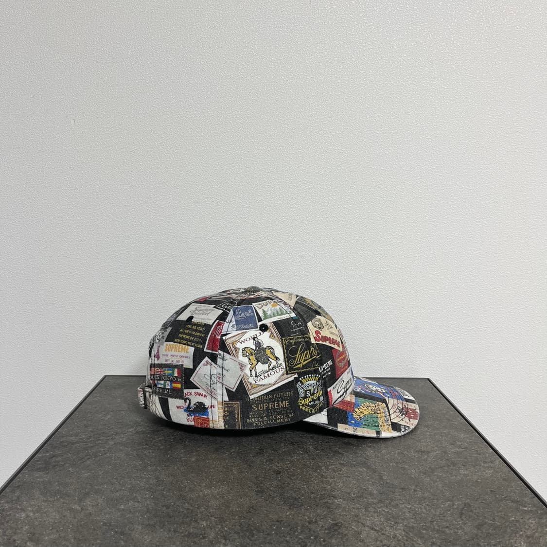 슈프림 라벨 매거진 볼캡 모자 6패널 캡 상품이미지3