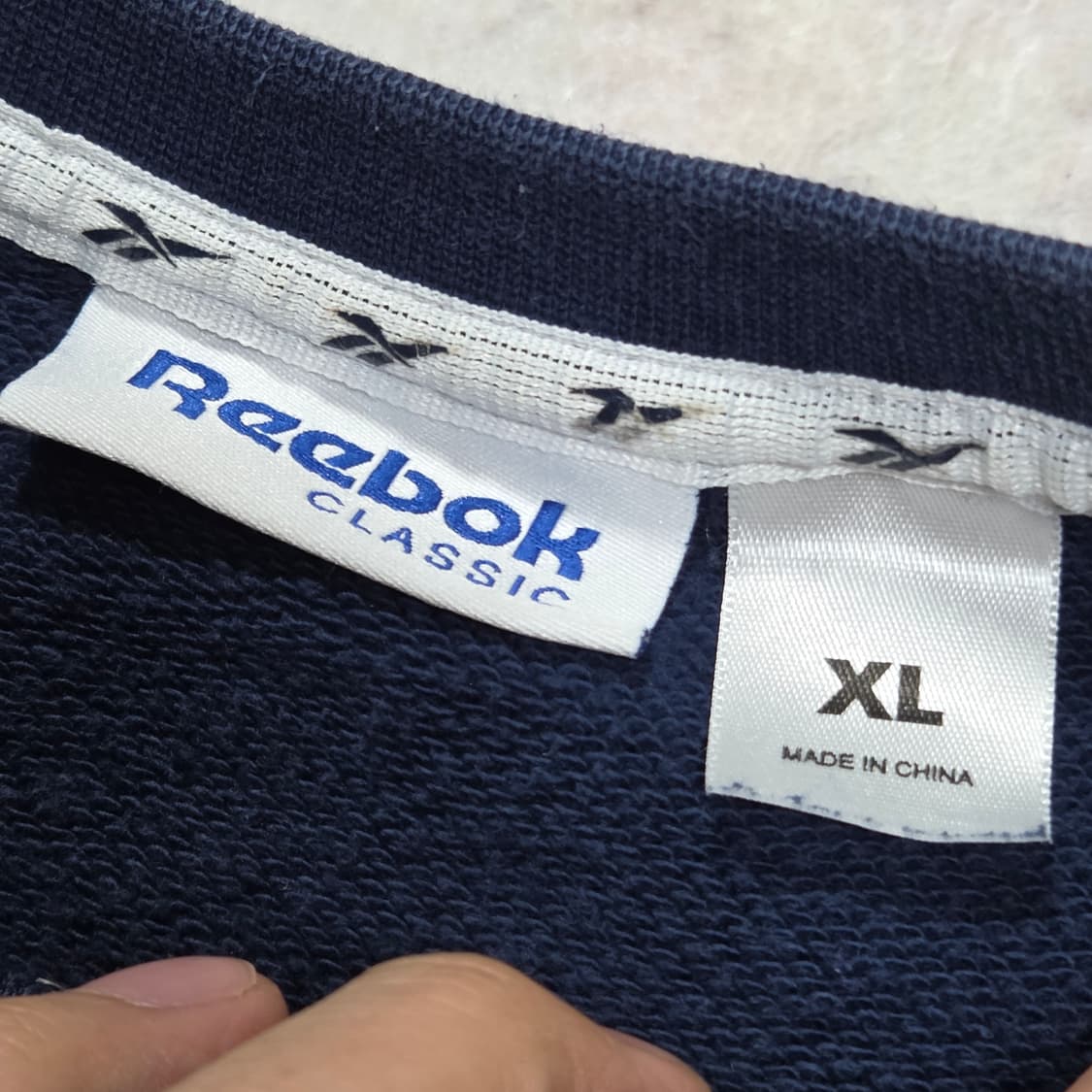 리복 클래식 네이비 맨투맨 상품이미지7