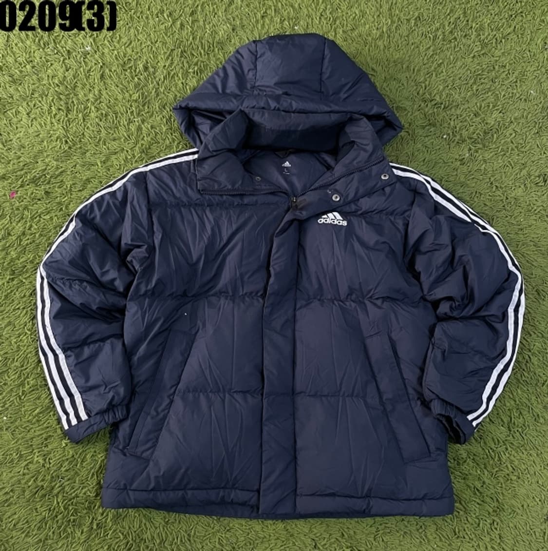 아디다스  패딩 점퍼 상품이미지1