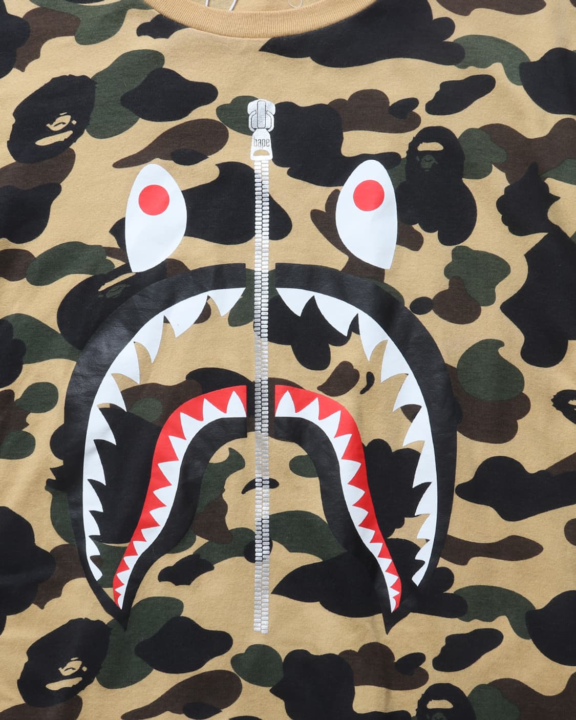 A BATHING APE 1st Camo Shark T-shirt 상품이미지6