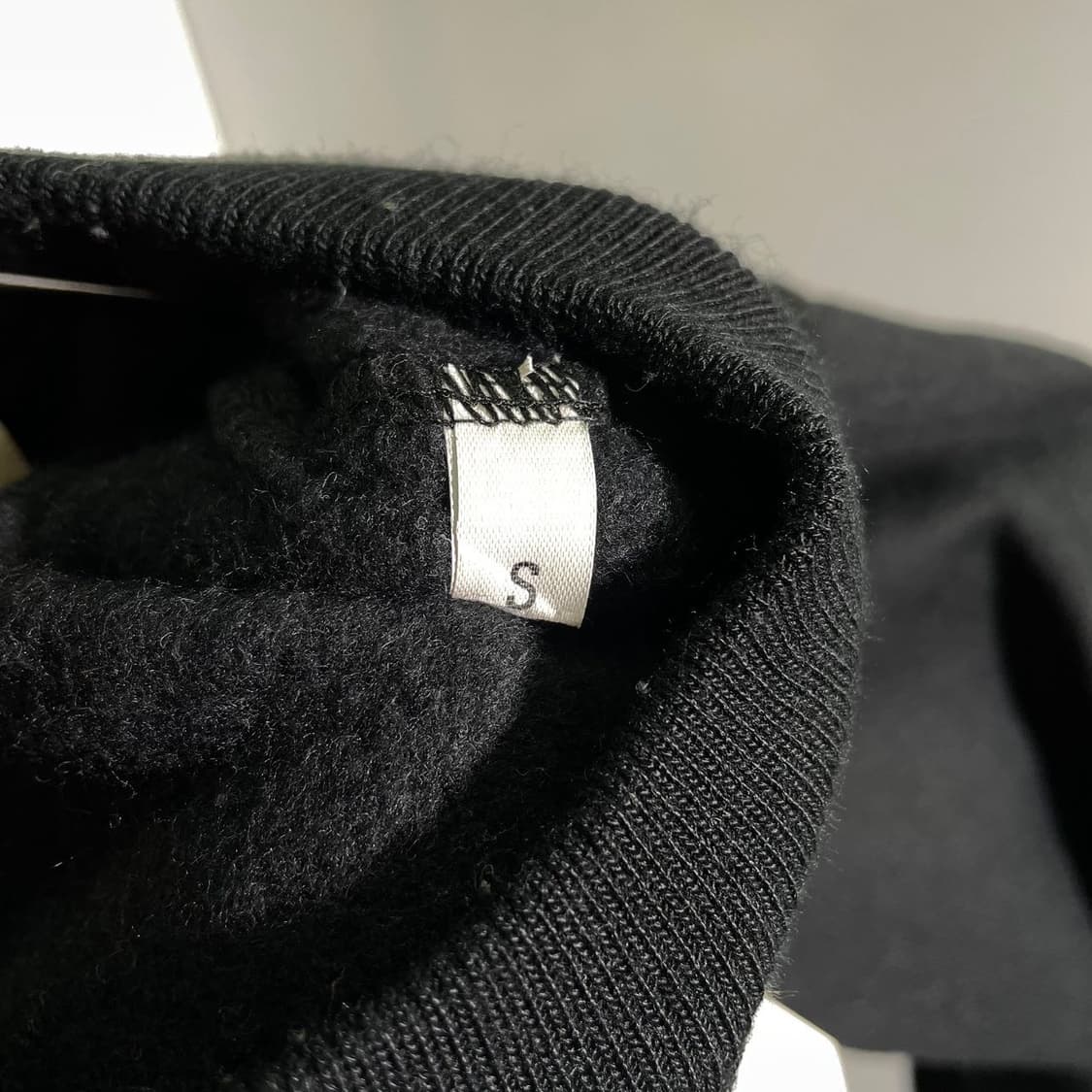 발렌티노 로고 스펠아웃 맨투맨 상품이미지5