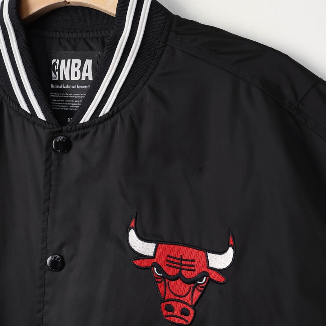 105/NBA 시카고불스 바시티 자켓 상품이미지3