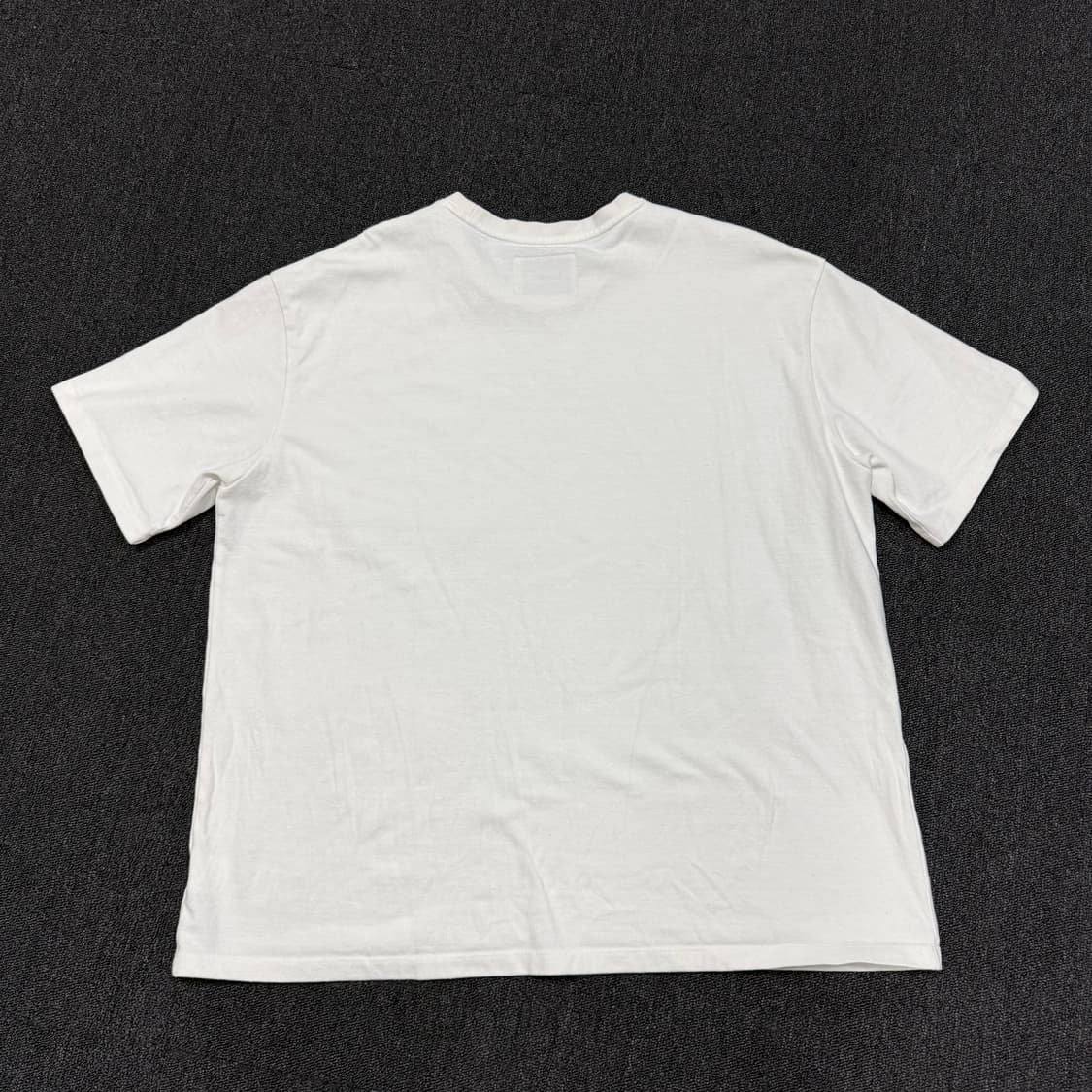 포터리 화이트 반팔 티셔츠  상품이미지4