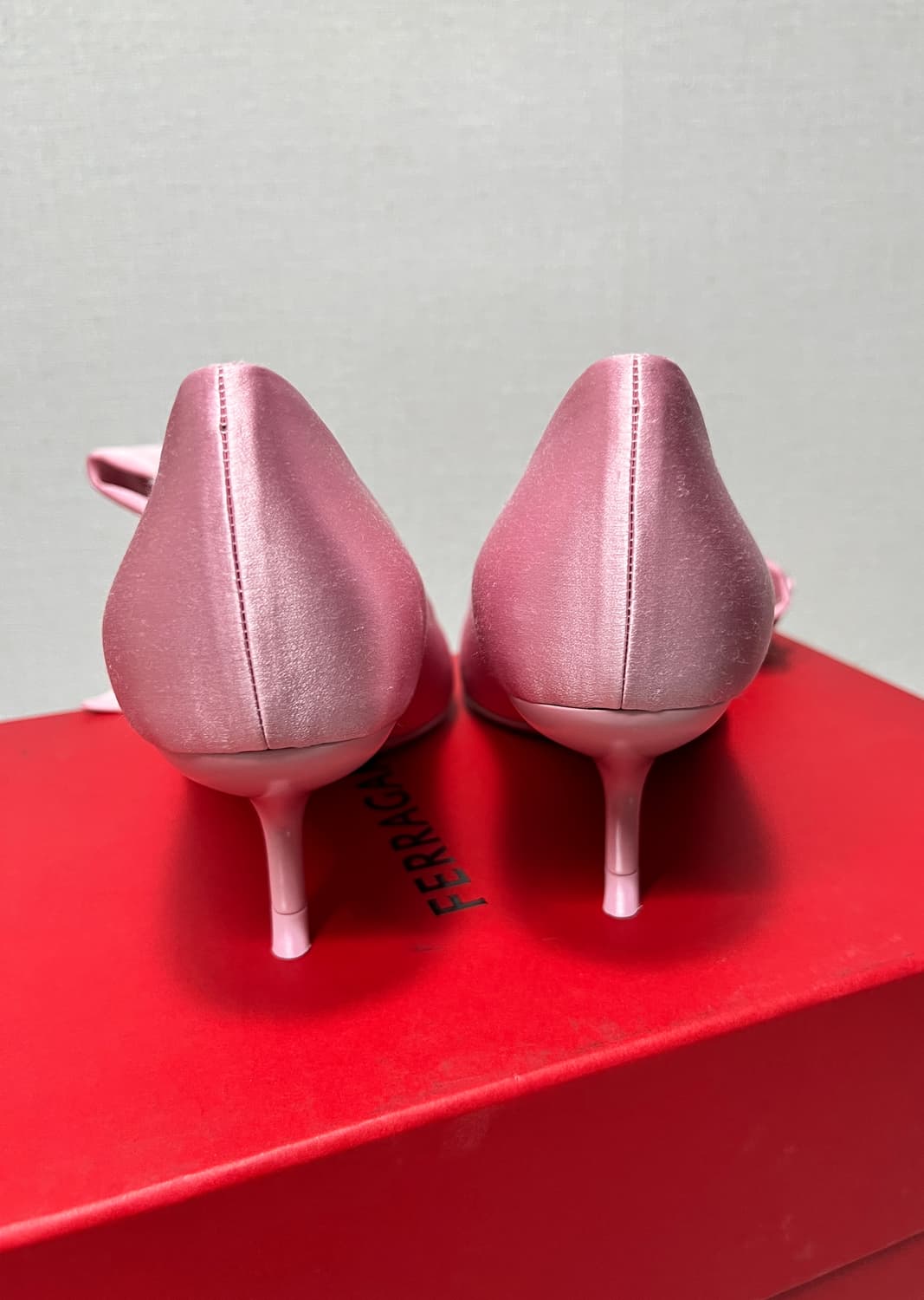 새상품)페라가모 에리카 55 핑크 펌프스 6반 (245추천) 상품이미지4