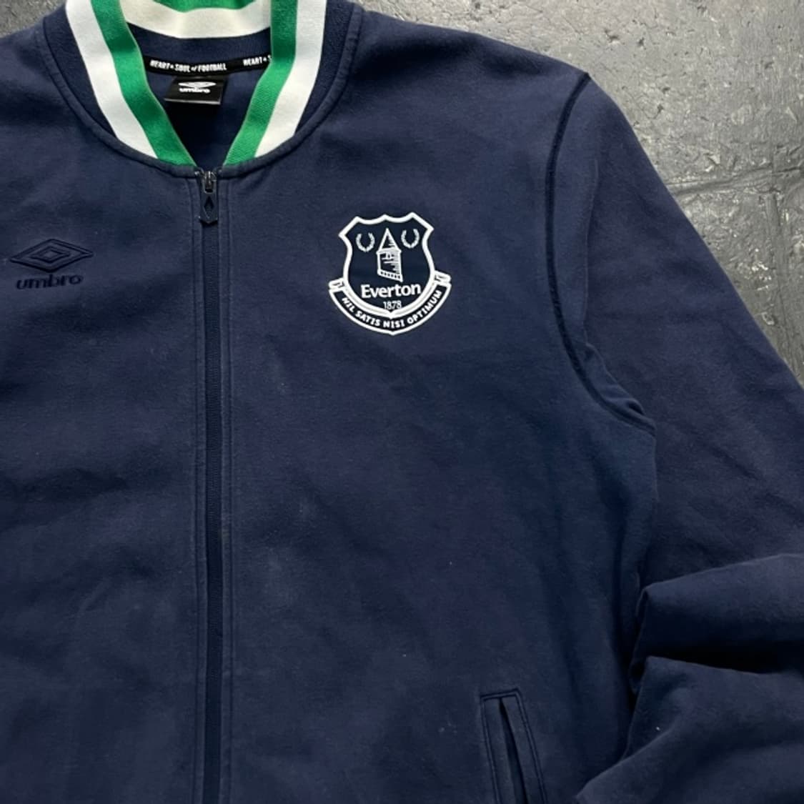 105 엄브로 에버튼 집업  상품이미지2