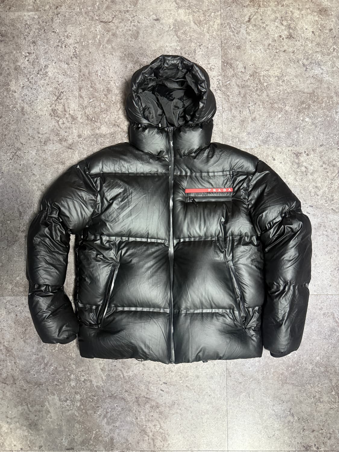 프라다 리네아로사 패딩 L 상품이미지1