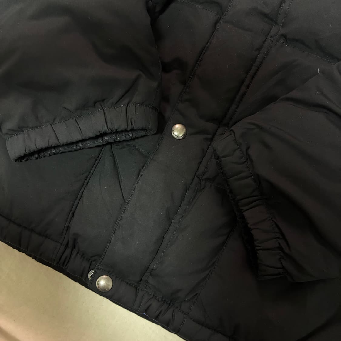 폴로 랄프로렌 블랙 후드 패딩 점퍼 상품이미지4