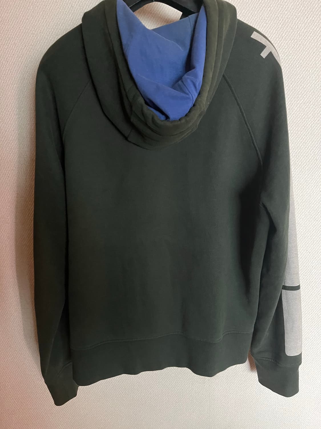 W&Lt 월터 반 베이렌동크 10fw 후드집업 상품이미지4