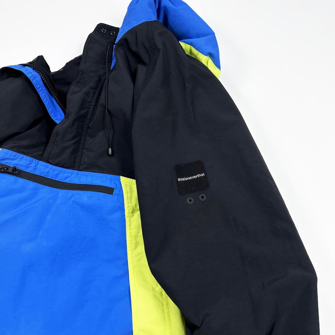디스이즈네버댓 (디네댓) 블랙 배색 반집업 바람막이 자켓 (S) 상품이미지6