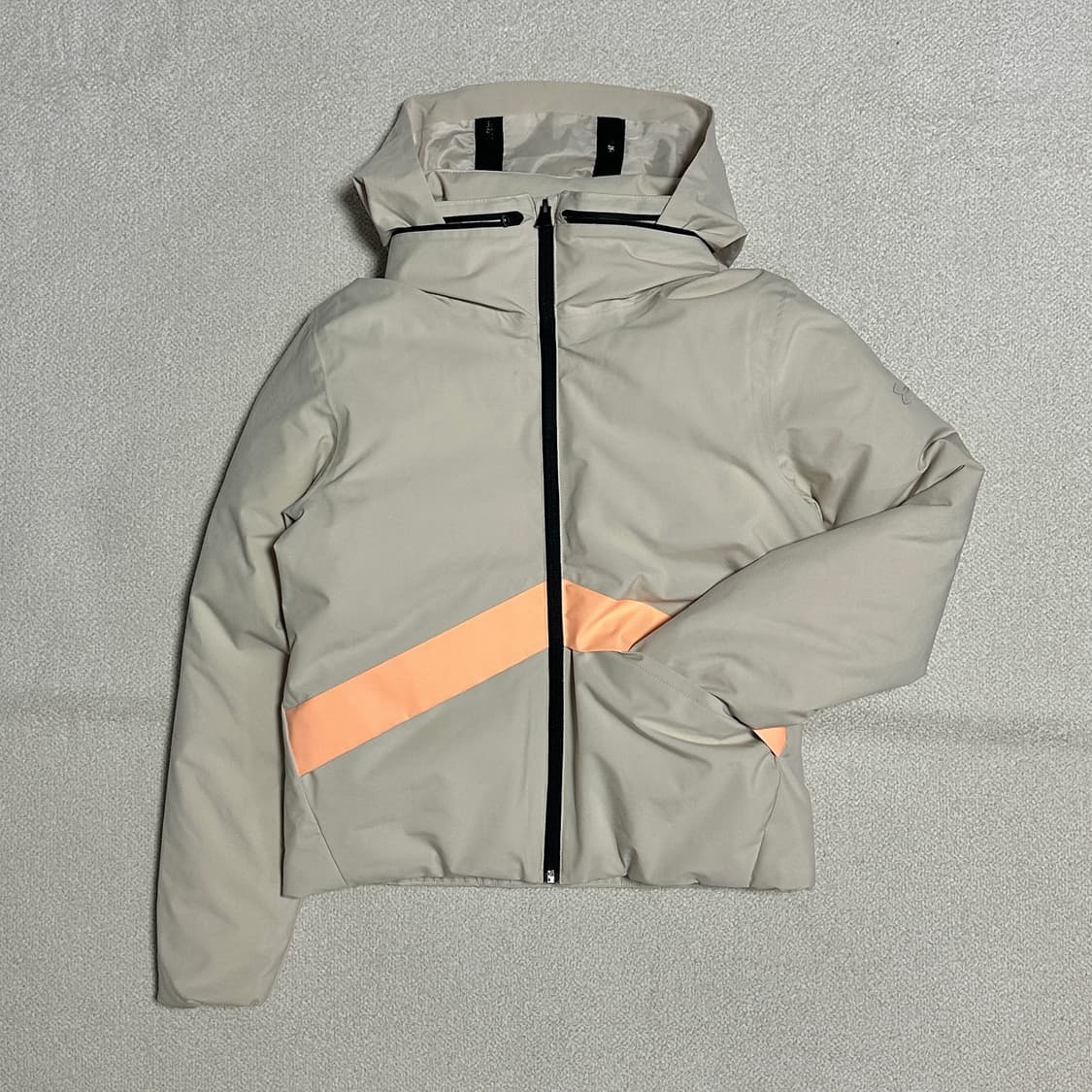 언더아머 포메이션 언더 다운 파카 상품이미지1