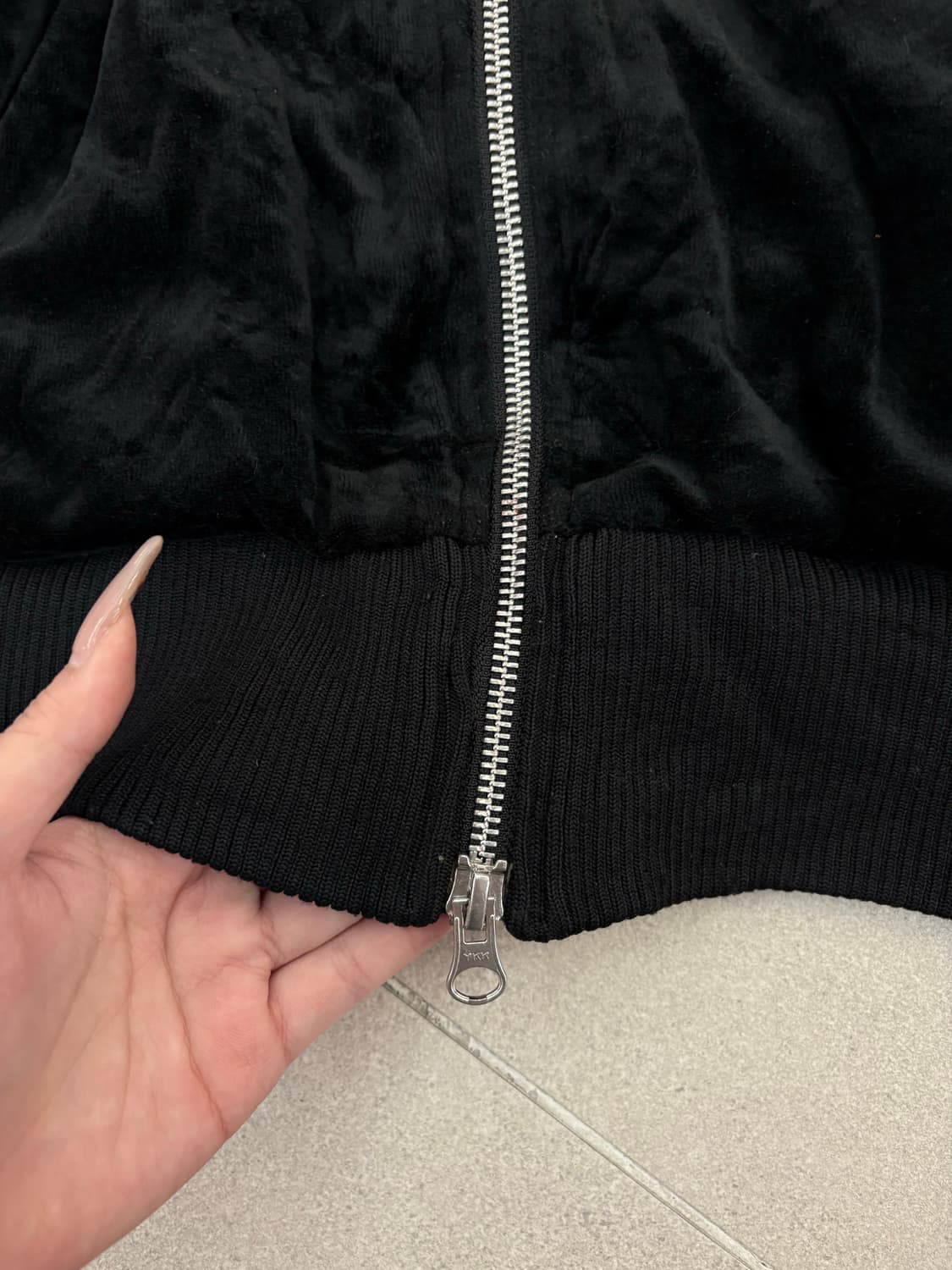 벨벳 아일렛 퍼 후드집업 상품이미지4