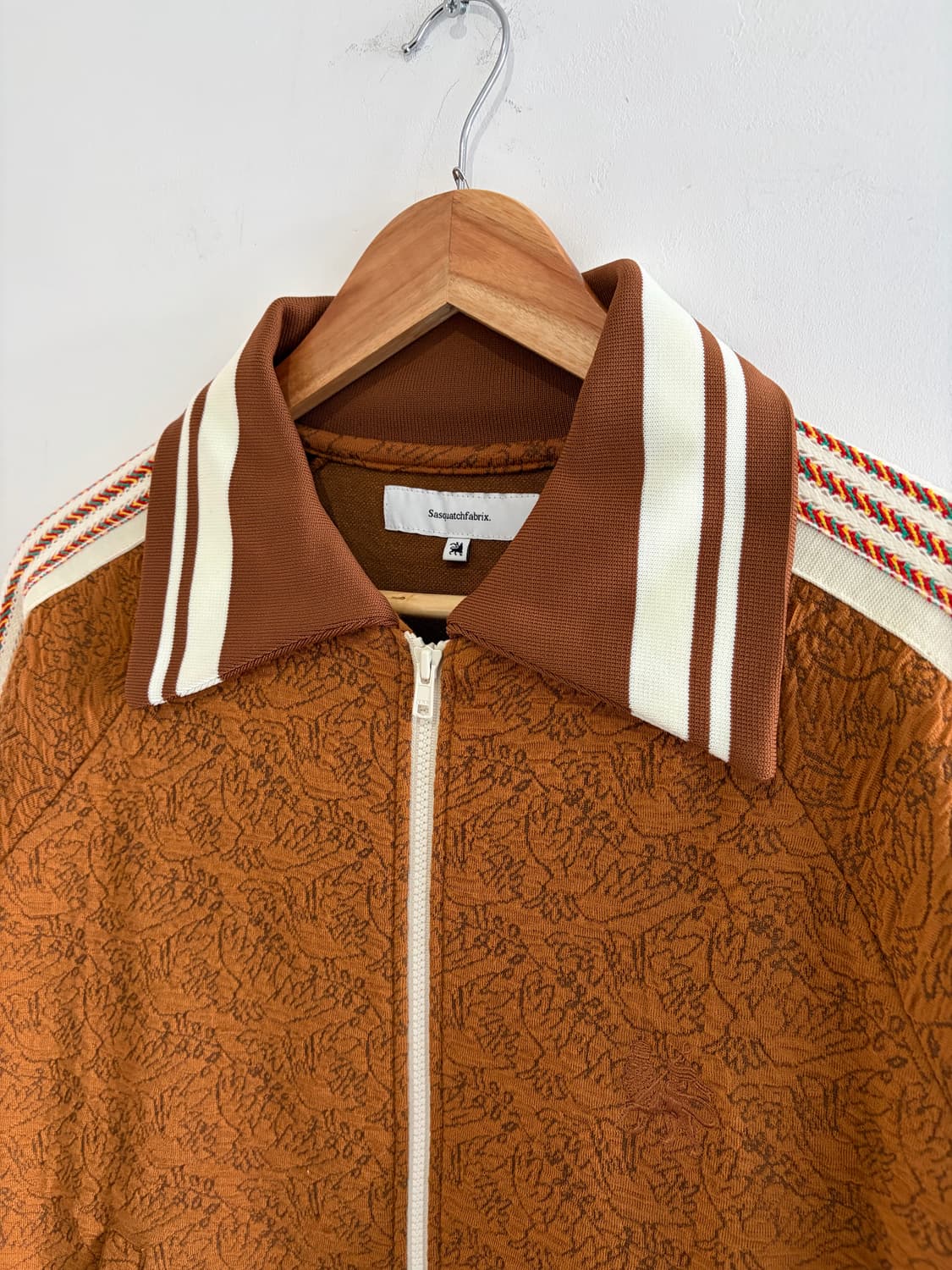 사스콰치 페브릭스 올리브브랜치 클래식 트랙자켓 상품이미지2