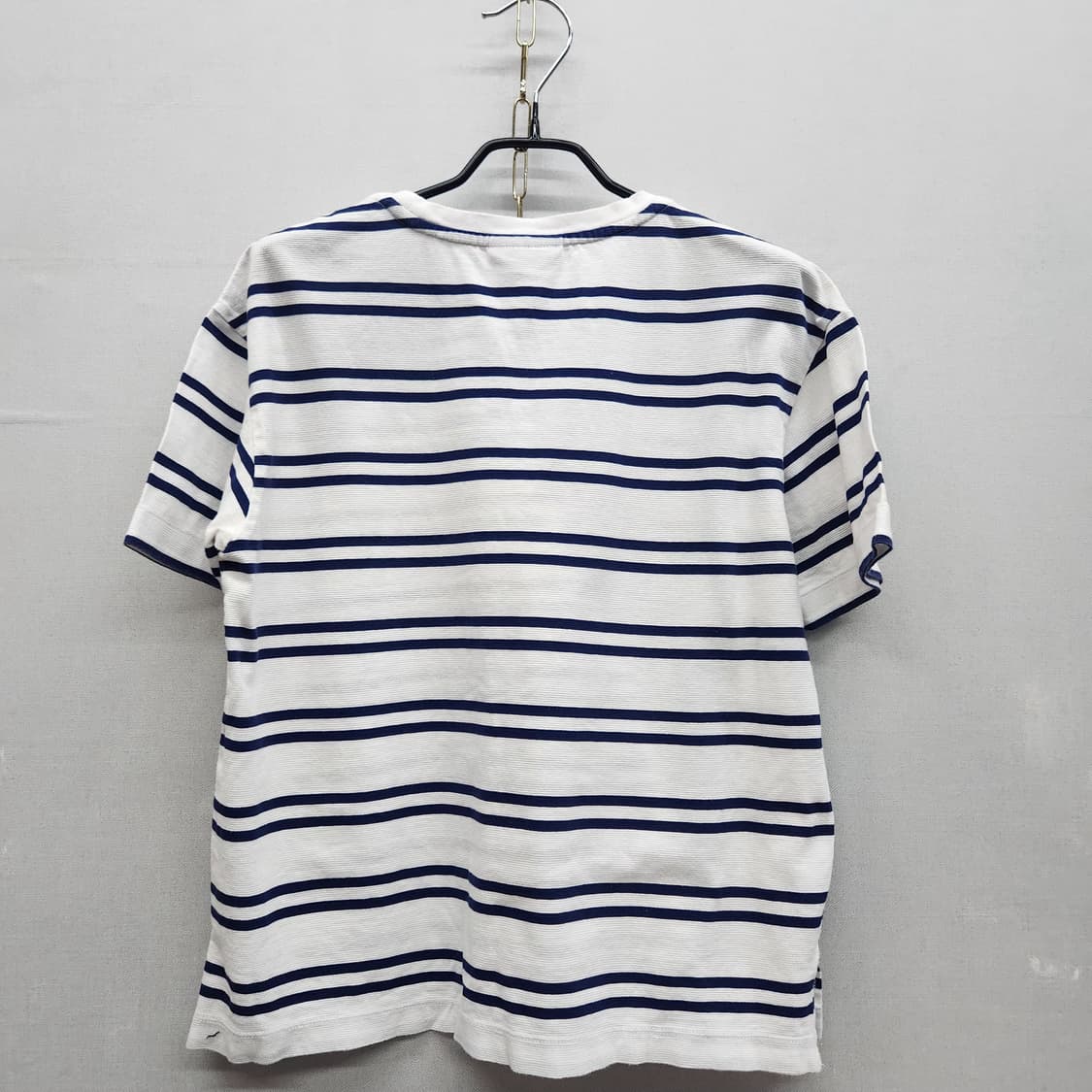 라코스테 로고 스트라이프 크롭 반팔티 34(M) 상품이미지4