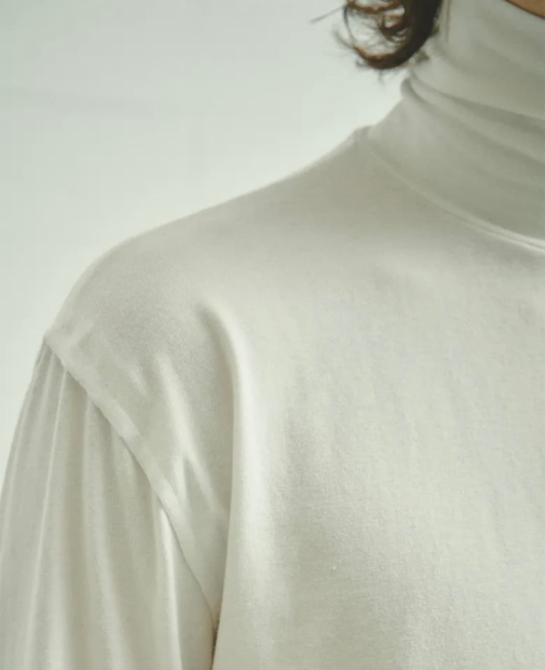 알렌느 모달 하이넥 티셔츠 2종 상품이미지5
