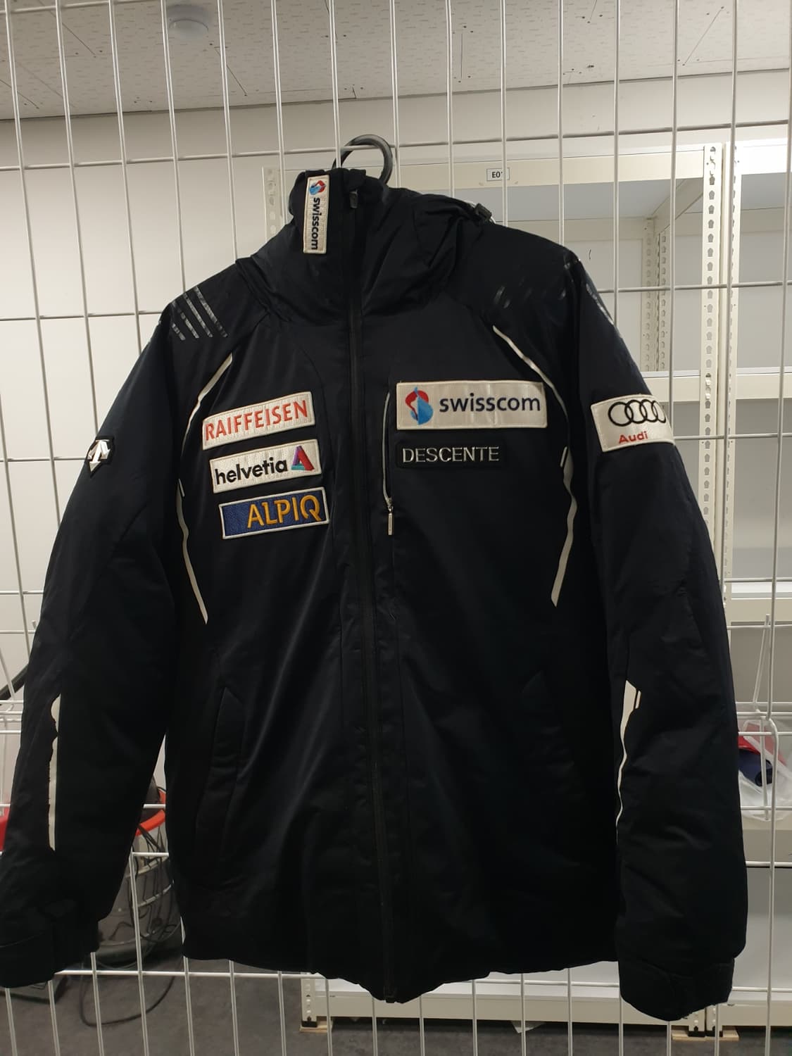 데상트 정품 캐나다 팀 레플리카 오리털패딩 덕다운 점퍼 100사이즈 상품이미지1