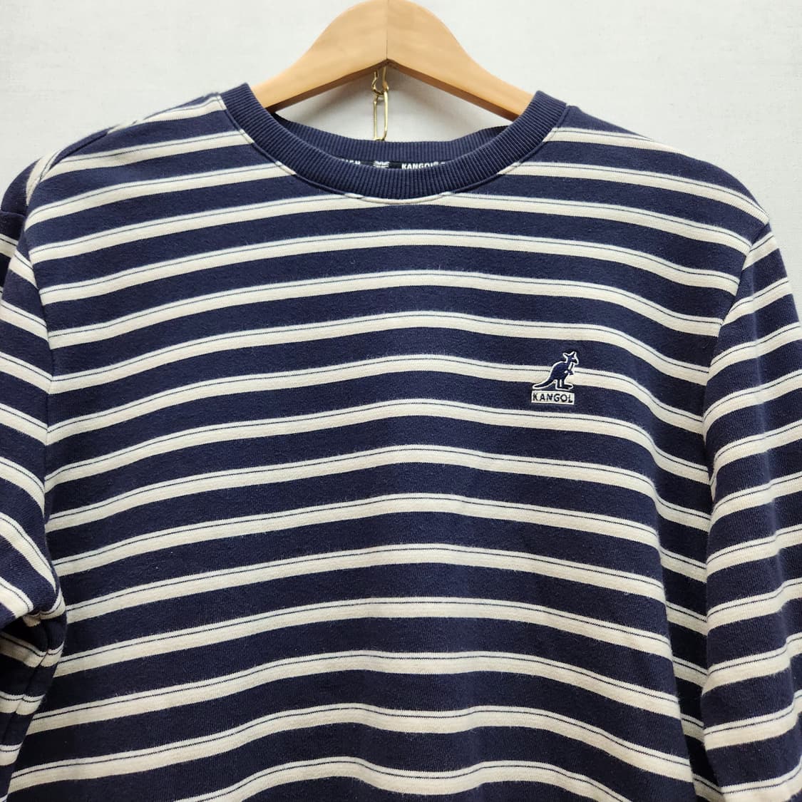 캉골 로고자수 스트라이프 맨투맨 L(L) 남여공용 상품이미지2