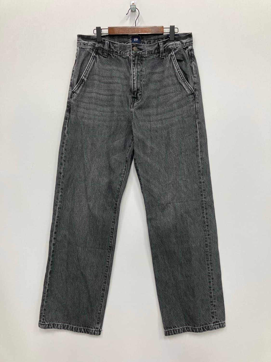 Gap 블랙워싱 팬츠 상품이미지1
