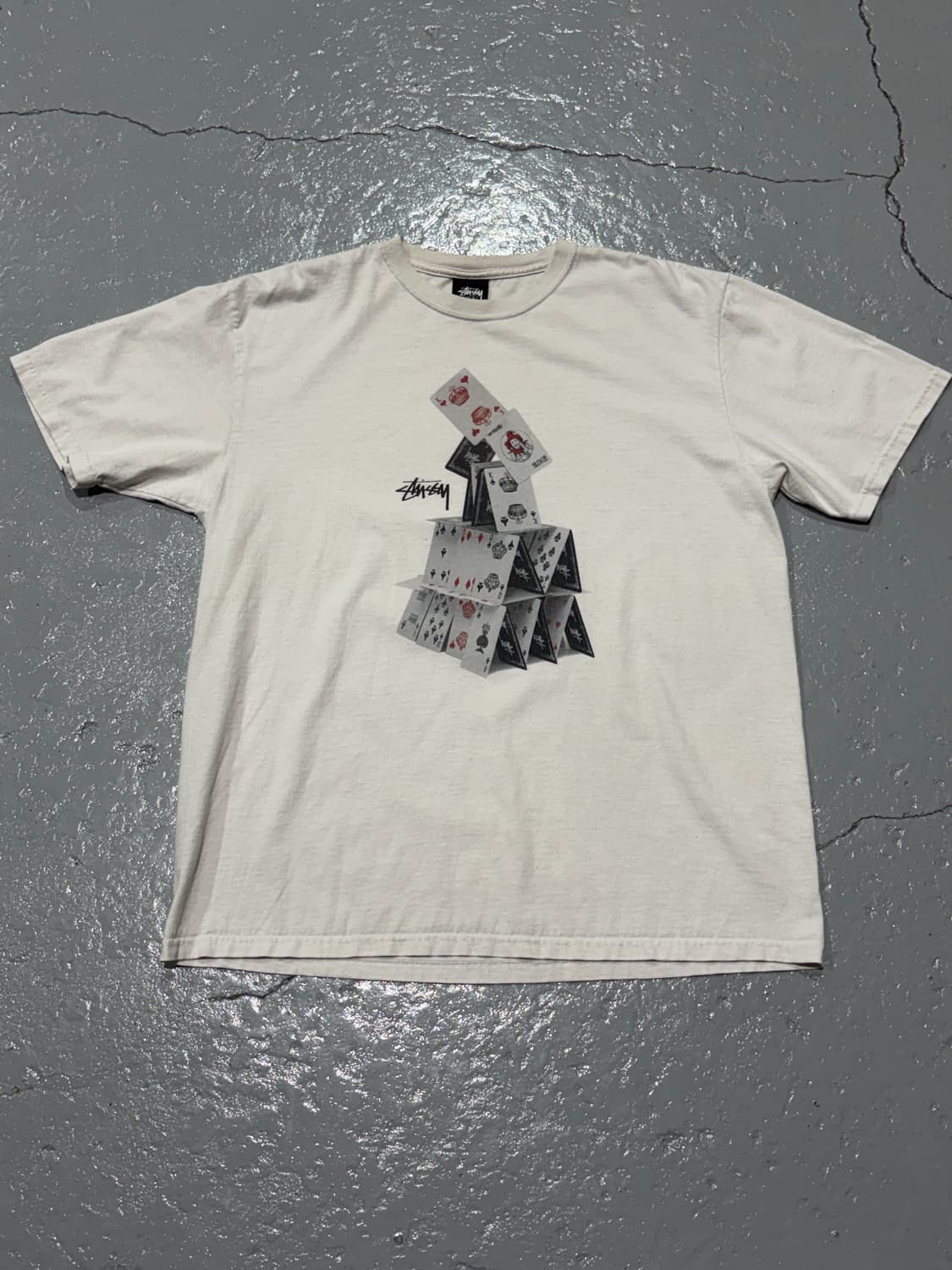 스투시(Stussy) 하우스 오브 카드 화이트 반팔 티셔츠 상품이미지1