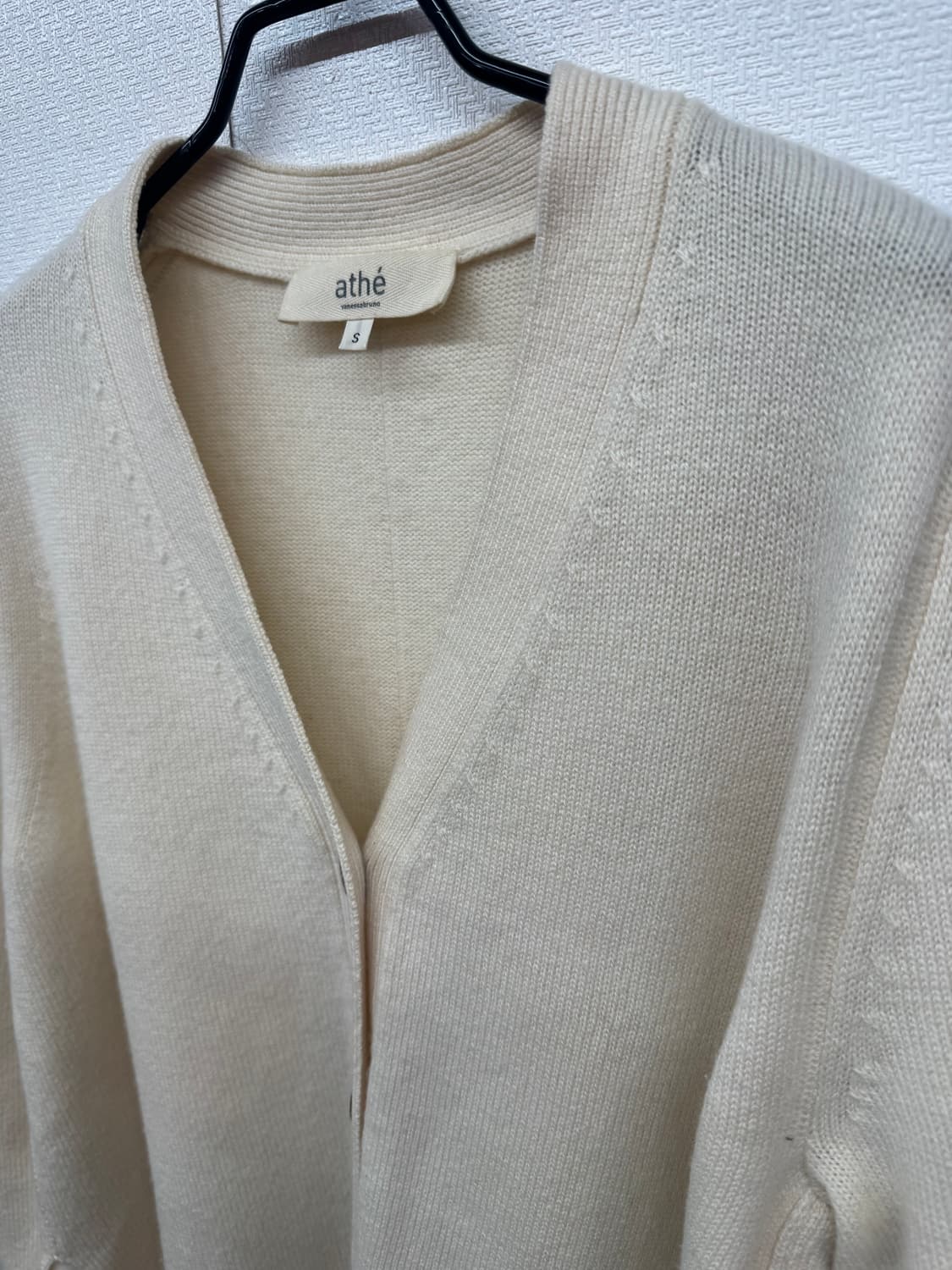 아떼바네사브루노 모/캐시미어혼방 니트 가디건S(L) 상품이미지3