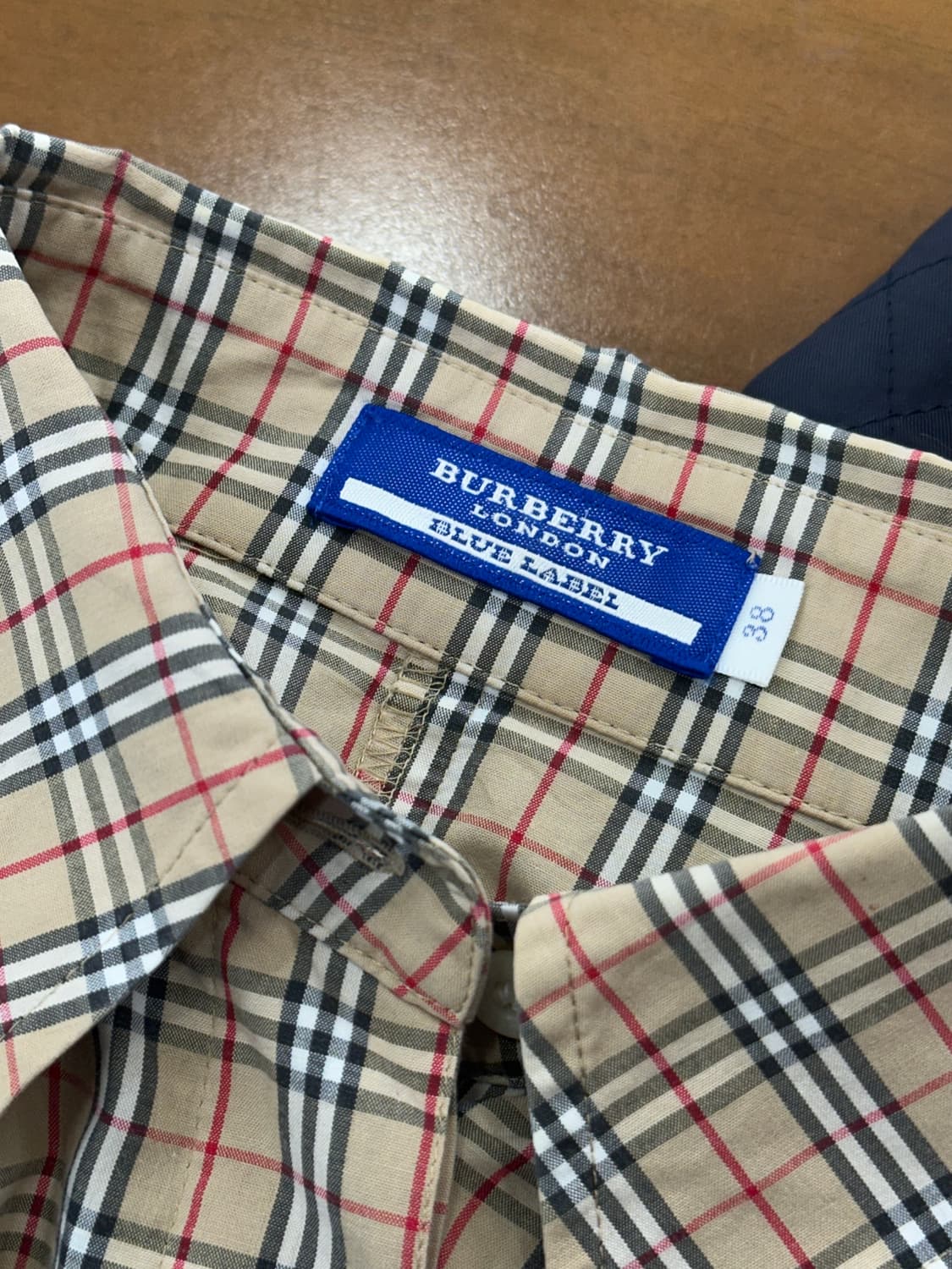 버버리 체크 여성 남방 상품이미지7