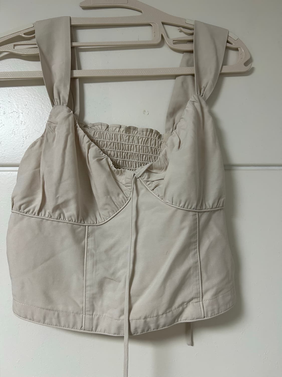 스푸닝 아이보리 탑 (현 글로니) 상품이미지1