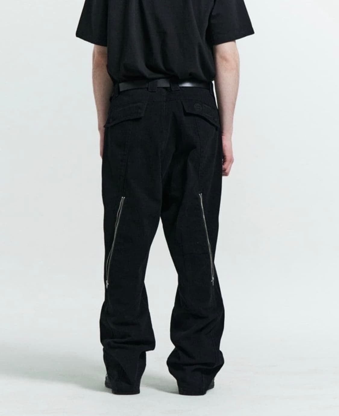 MPa 웨이브 지퍼 팬츠 상품이미지1