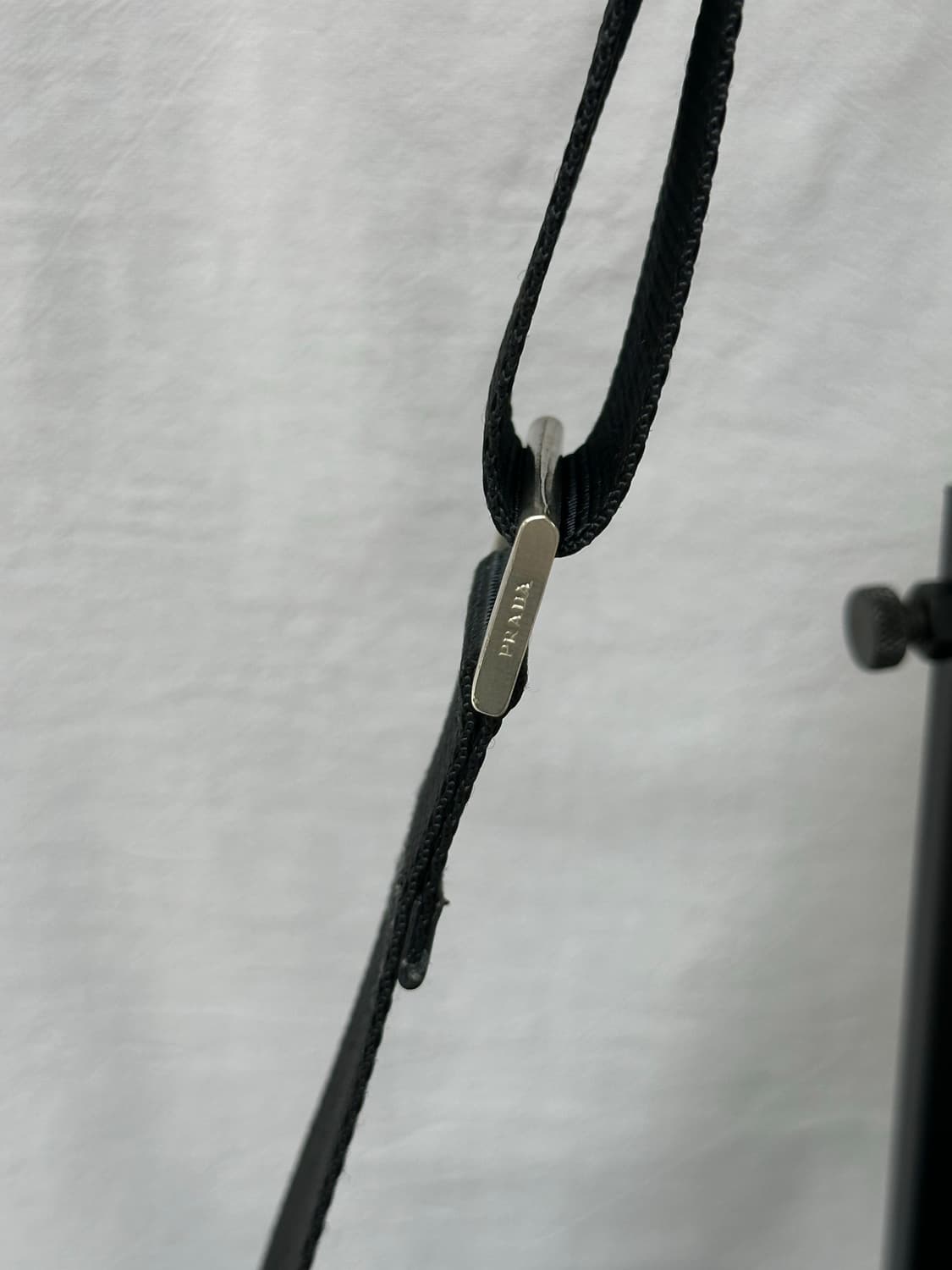 프라다 포코노 나일론 메신저백 버클 크로스백 주우재백 상품이미지8