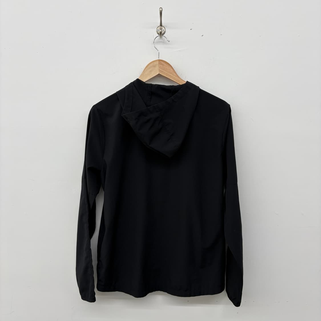 나이키 블랙 런닝 후드 바람막이 공용 M 상품이미지5