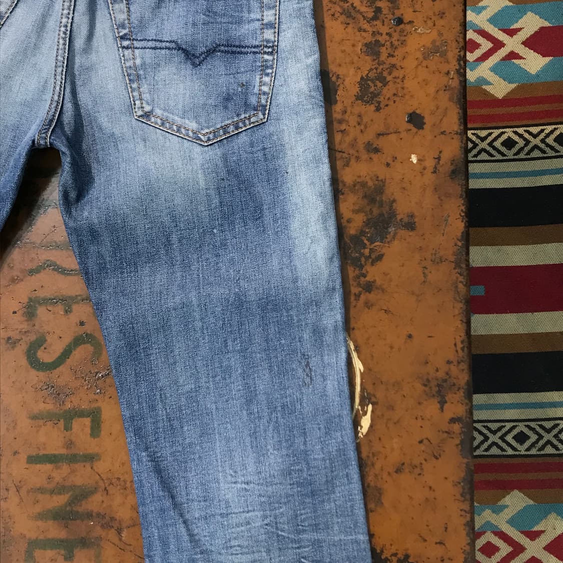 디젤 연중청 워시드 플레어핏 데님 팬츠 허리 31 32  상품이미지5