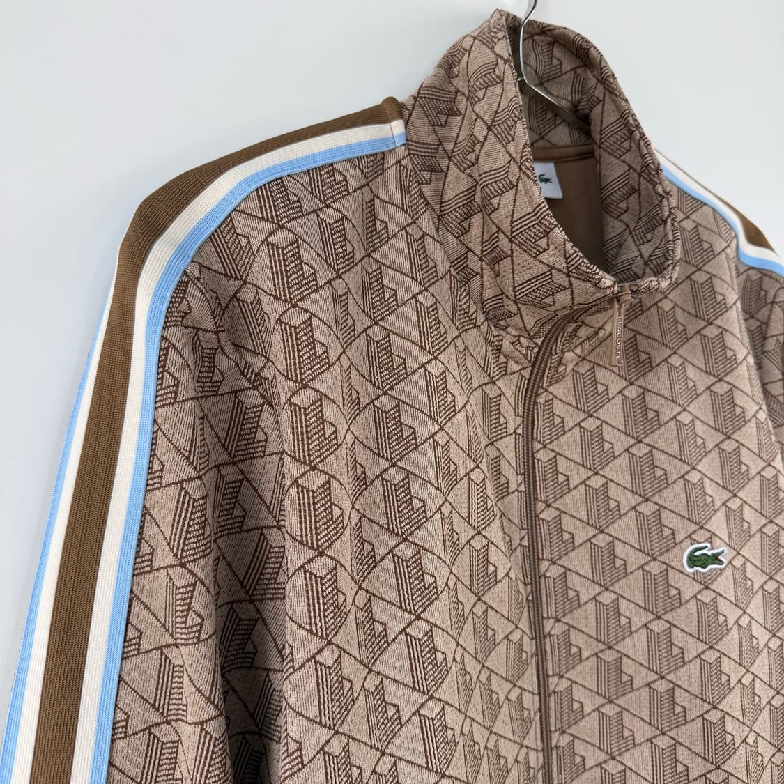 라코스테 Lacoste 남성 모노그램 자카드 트랙자켓 베이지 집업 새제품 상품이미지4
