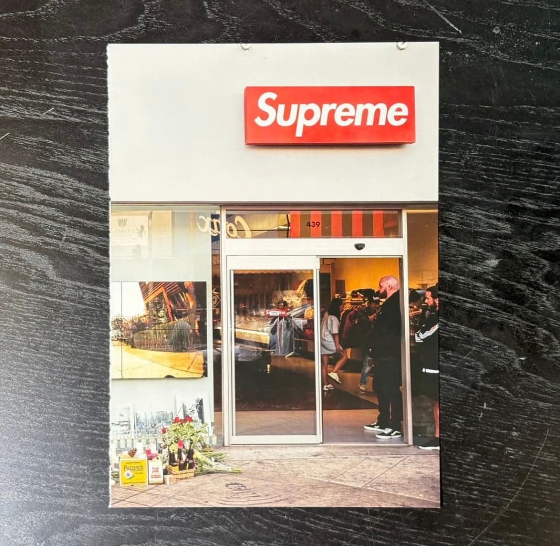 Supreme 슈프림 매거진 포스터 정품 (액자포함) 상품이미지1